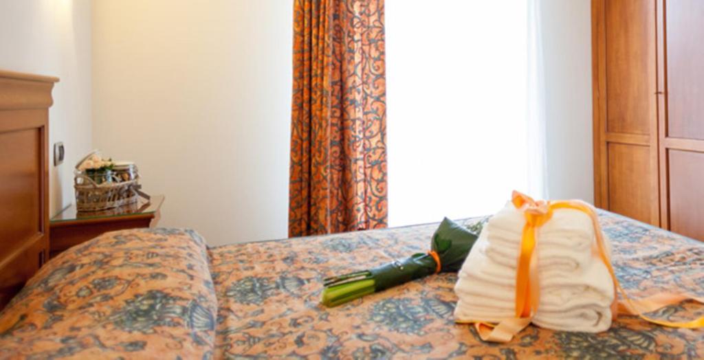Hotel Bologna Bardolino Quarto foto